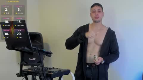 mattsaill_ online show from 11, 9, 2025