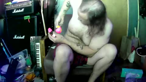 Snapshot of mattskiba89 chatting on 5, 7, 2026 mattskiba89 online show from 5, 7, 2026