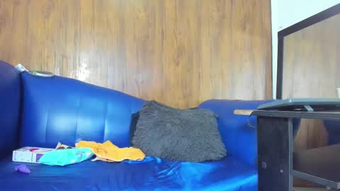 Lucy online show from 27, 2, 2025