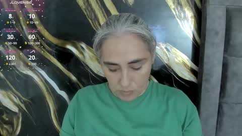 Snapshot of mature_gold chatting on 24, 10, 2025 mature_gold online show from 24, 10, 2025