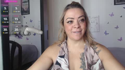 Mature liaa online show from 30, 1, 2025