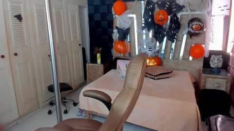 Snapshot of mature_tenderxx chatting on 29, 10, 2025 Sexy Hot Mature Sophy online show from 29, 10, 2025