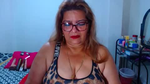 Snapshot of maturehot649 chatting on 15, 3, 2026 maturehot649 online show from 15, 3, 2026