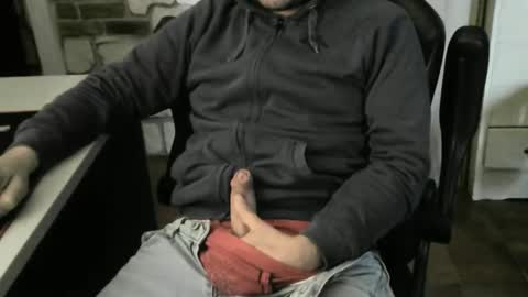 Snapshot of maty_212121 chatting on 9, 12, 2024 Mattias online show from 9, 12, 2024