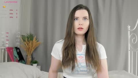 Lily online show from 26, 2, 2025