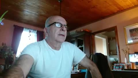 Maurice online show from 10, 2, 2025