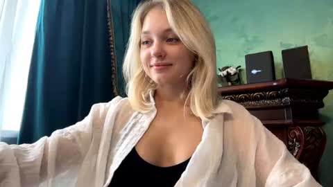 Snapshot of mauriceproenza chatting on 7, 7, 2026 Eva 1st day online show from 7, 7, 2026