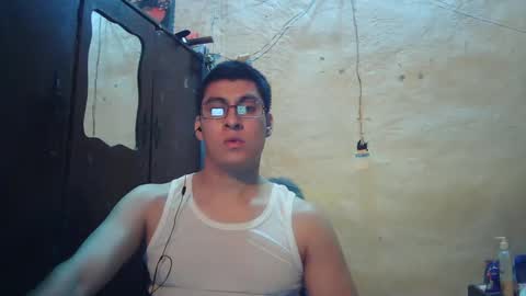 Snapshot of maurodirty chatting on 9, 3, 2025 Mauro online show from 9, 3, 2025