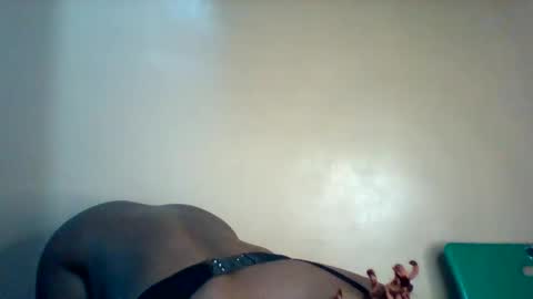 Maverlous pussy online show from 4, 4, 2026