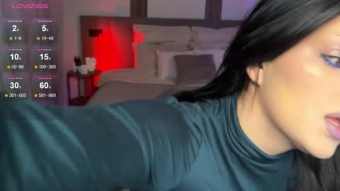 Snapshot of mavis_crystal chatting on 2, 3, 2026 Mavis online show from 2, 3, 2026