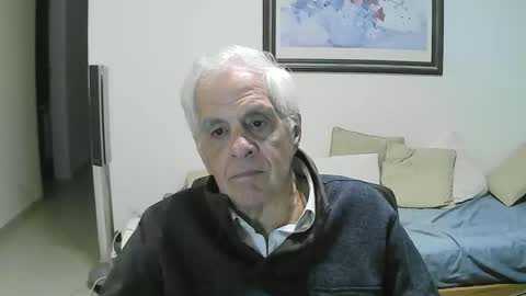 Snapshot of max_2017 chatting on 3, 6, 2026 max_2017 online show from 3, 6, 2026