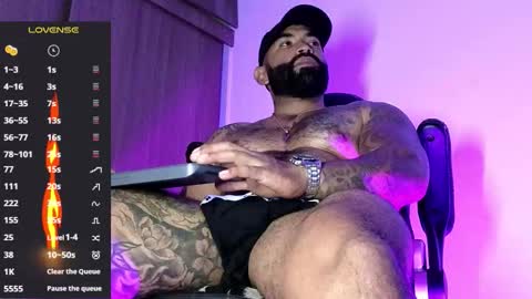 max__prada online show from 25, 11, 2025