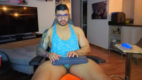 Max online show from 10, 11, 2025