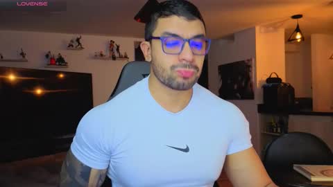 Max online show from 14, 11, 2025