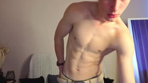 Snapshot of max_foks chatting on 19, 9, 2025 Max online show from 19, 9, 2025