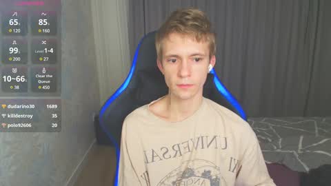 Max Gen with tats 24years  And Ethan without tats 20 years online show from 28, 1, 2025