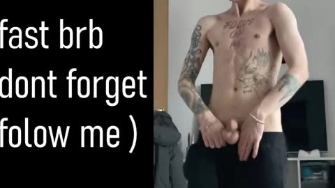 Max Gen with tats 24years  And Ethan without tats 20 years online show from 25, 2, 2025