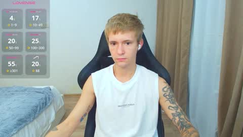 Max Gen with tats 24years  And Ethan without tats 20 years online show from 5, 10, 2025