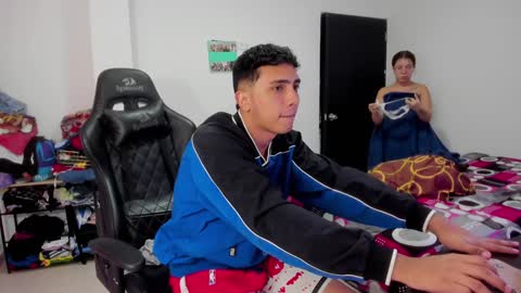 Max kony online show from 15, 1, 2025