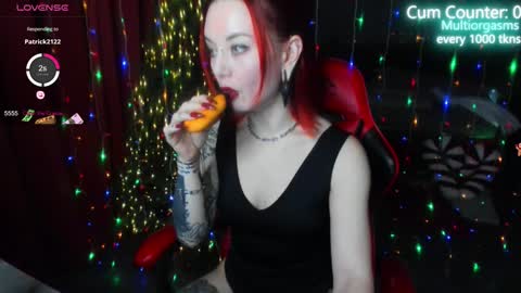 Snapshot of max_phoenix chatting on 29, 12, 2024 Max online show from 29, 12, 2024