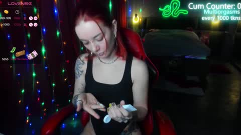 Snapshot of max_phoenix chatting on 17, 2, 2025 Max online show from 17, 2, 2025