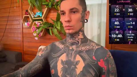 Snapshot of max_reaves chatting on 27, 12, 2024 online show from 27, 12, 2024