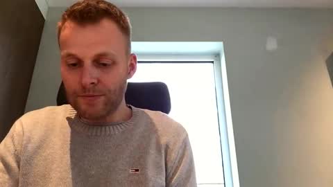 Snapshot of max_straight_1 chatting on 18, 12, 2024 Max take off clothes online show from 18, 12, 2024