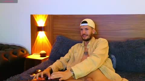 Max Taylor online show from 1, 3, 2025