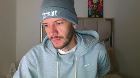 Snapshot of max_tayloor chatting on 12, 5, 2026 Max Taylor online show from 12, 5, 2026