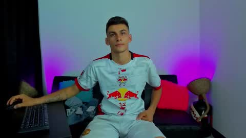 Snapshot of max_wild01 chatting on 20, 2, 2026 MAX online show from 20, 2, 2026