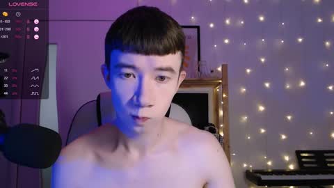 Snapshot of max_zife chatting on 2, 3, 2025 Max online show from 2, 3, 2025