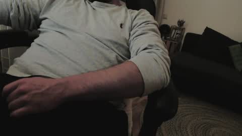 Snapshot of maxcamlove chatting on 4, 7, 2026 maxcamlove online show from 4, 7, 2026
