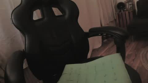 Snapshot of maxcamlove chatting on 30, 7, 2026 maxcamlove online show from 30, 7, 2026