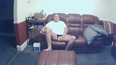 MAX online show from 11, 9, 2025