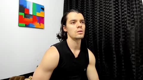 Snapshot of maxi_styles chatting on 10, 11, 2025 Alex online show from 10, 11, 2025