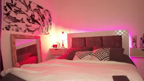 Max online show from 6, 1, 2026