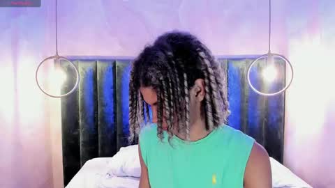 maxim online show from 30, 1, 2025