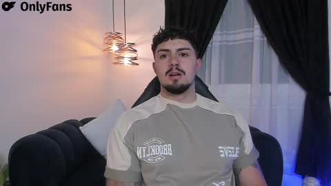 Maximo online show from 16, 1, 2025