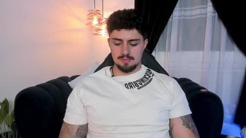 Maximo online show from 20, 1, 2025