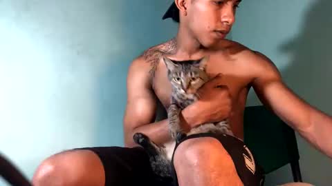 Maximo Aron Vega online show from 24, 1, 2025