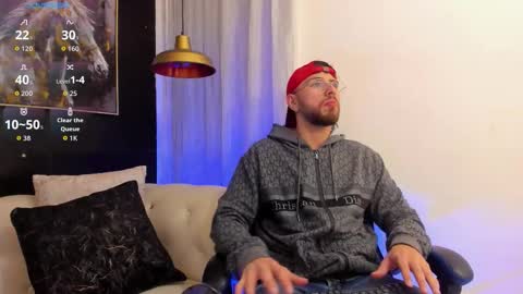 Maximo Wolf online show from 19, 10, 2025