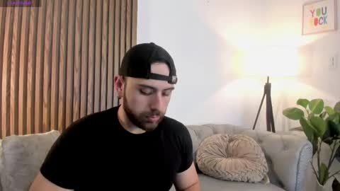 Snapshot of maximo_wolf1 chatting on 1, 6, 2026 Maximo Wolf online show from 1, 6, 2026