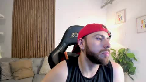 Snapshot of maximo_wolf1 chatting on 5, 6, 2026 Maximo Wolf online show from 5, 6, 2026