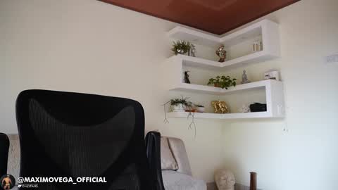 Sebastian online show from 18, 2, 2026