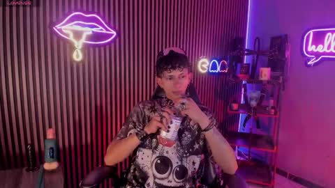 MAXIMO online show from 15, 4, 2026