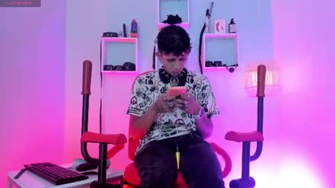 MAXIMO online show from 3, 7, 2026