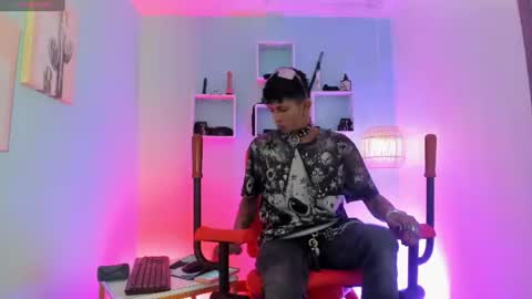 MAXIMO online show from 19, 7, 2026
