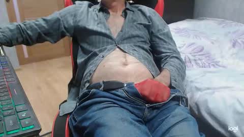 maximus3334 online show from 8, 10, 2025