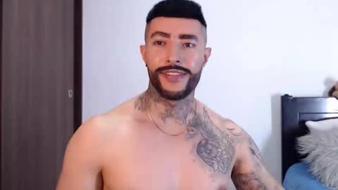 Independent Model online show from 2, 2, 2025