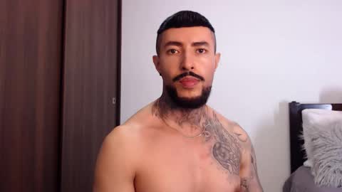 Independent Model online show from 12, 3, 2025